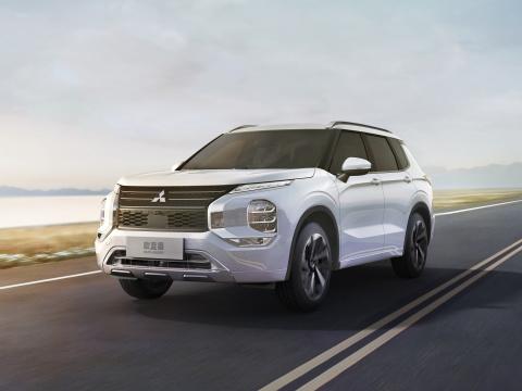 三菱歐藍德2023款，三菱重工