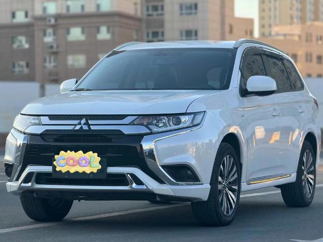 三菱歐藍德2023款，三菱重工